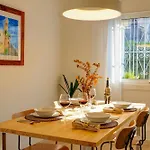 Apartment Sebastian Patio By Hello Homes *