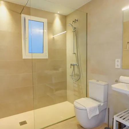 Sebastian Patio By Hello Homes Сиджес