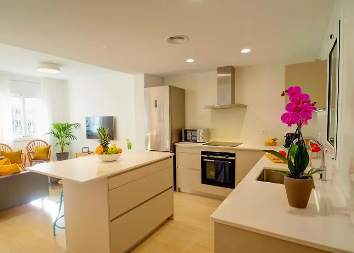 Apartamento Sebastian Patio By Hello Homes Sitges