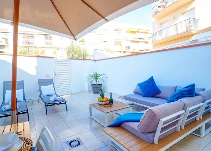 Sebastian Patio By Hello Homes